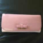 miumiuのピンクのバイカラーの長財布の同色染め直し