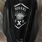 DIESELのジャケットの羊革部分の破れ補修　　