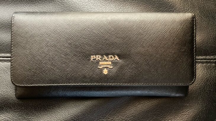 PRADA(プラダ)長財布のキズ、カビ、汚れ、スレ、ホツレを全体補修&染め直し