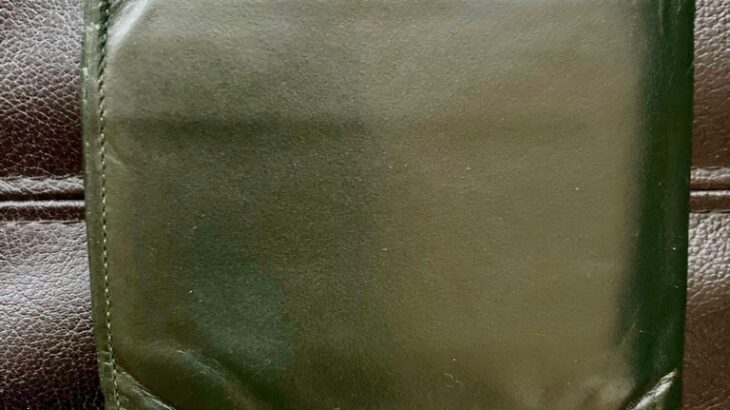 COCOMEISTER(ココマイスター)二つ折り財布のスレ、色褪せを全体補修&染め直し