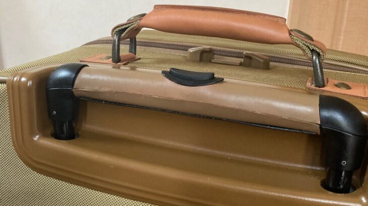 hartmann(ハートマン)スーツケースの取手革張り替え