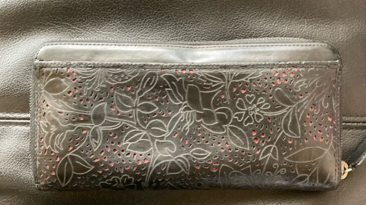 KENZO(ケンゾー)長財布のスレ、擦り切れ、色褪せを全体補修&染め直し