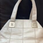 CHANEL(シャネル）ハンドバッグの汚れ、黒ずみを全体補修&染め直し
